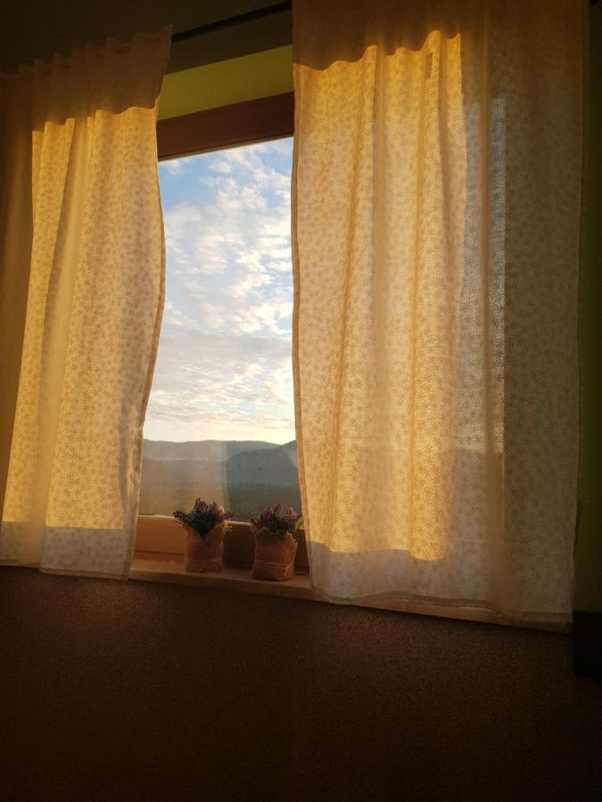 Accommodation "Old Town Dreznik" Rakovica Exterior photo