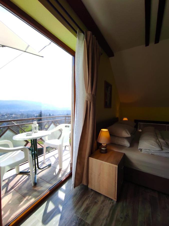Accommodation "Old Town Dreznik" Rakovica Exterior photo